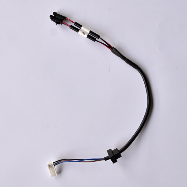 Datei:I O-Kabel 2 Inputs.jpg