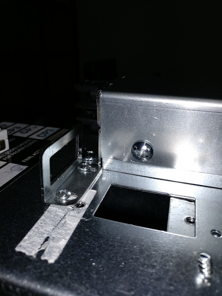 Datei:Schalter Halter andereseite.jpg