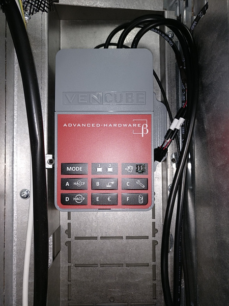 Datei:Luce X2 VenCube.jpg