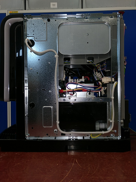 Datei:4NectaKoro Roffen.jpg