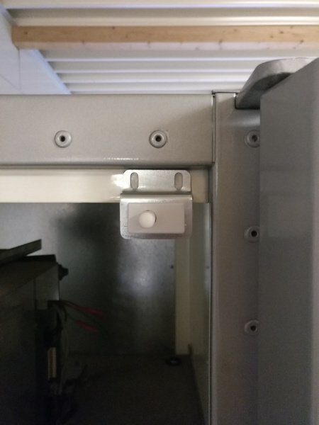 Datei:Türschalter TW FR 1.jpg